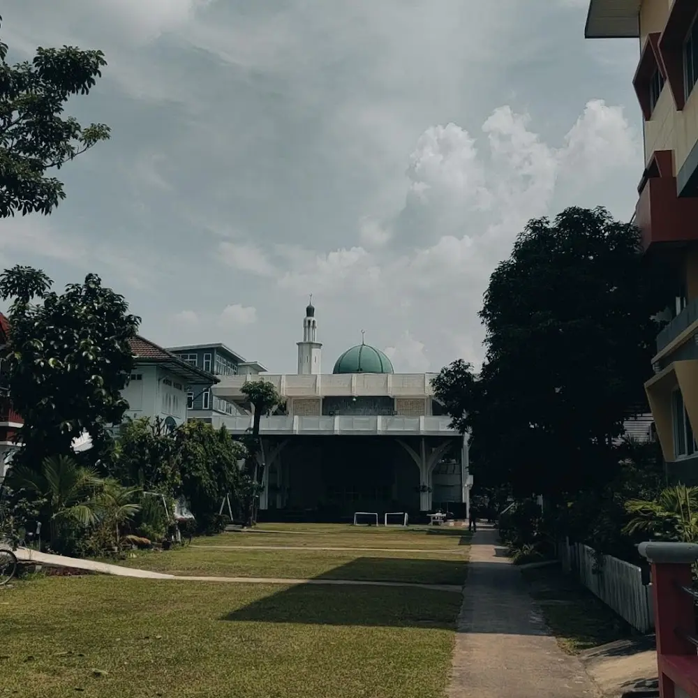 Digital Community Center at Islamic learning center of Musjid Bang Aw