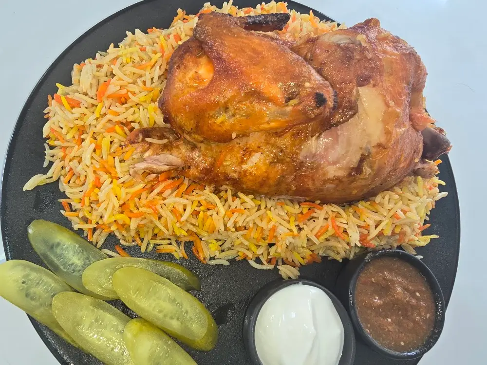 Core Cafe and Restaurant halal Food . مطعم عربي و تايلندي ودولي حلال