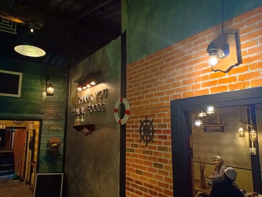 HANA HALAL FOOD