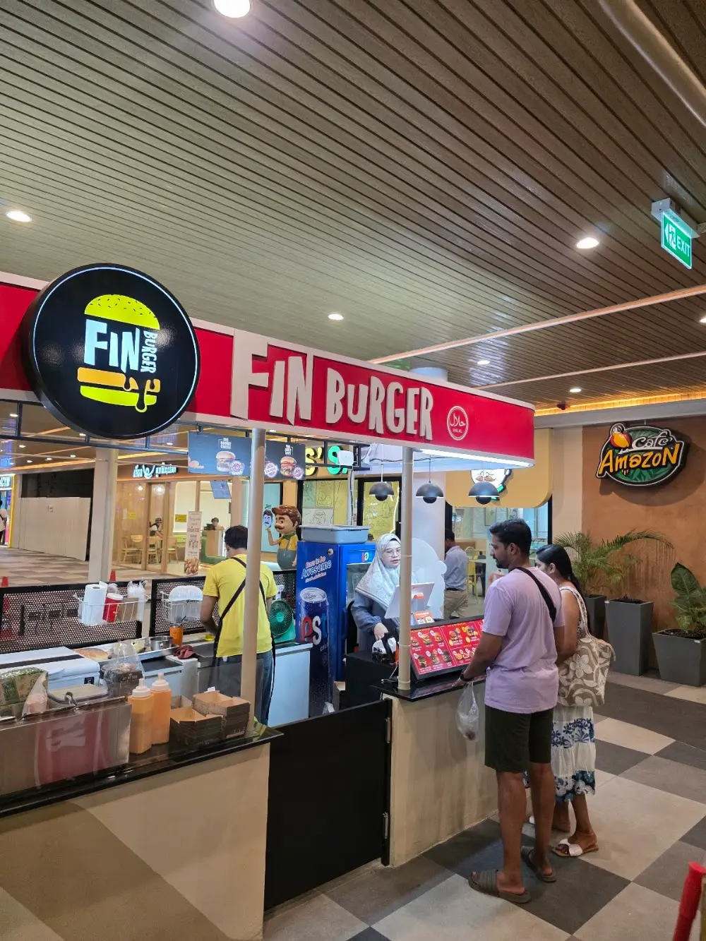 Fin Burger (Halal) - Pratunam Branch