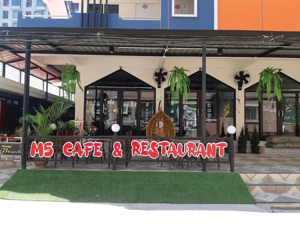 M5 Cafe and Restaurant (Halal)