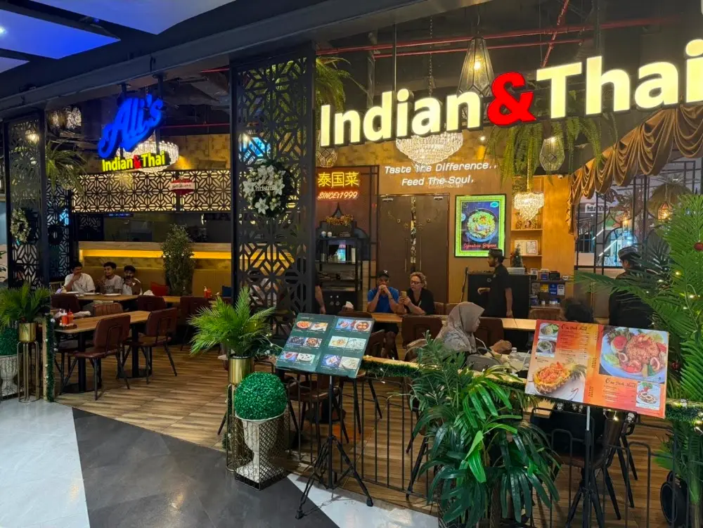Ali's Indian & Thai - MBK Center G Floor Zone D (Halal)