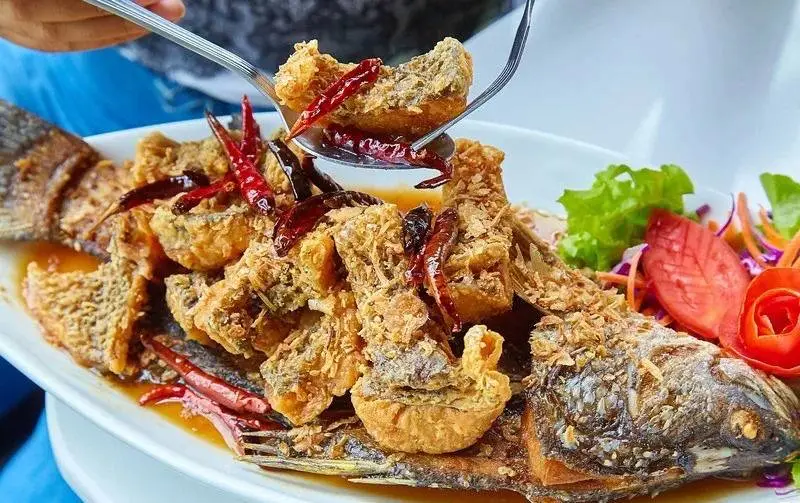 Khamis Zain halal restaurant (คามิส เซน ฮาลาล เรสเตอรองท์)