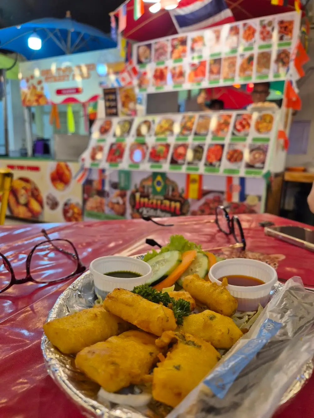 Little Indian kitchen Chiang Mai Night Bazaar,Halal Indian Food,Vegan Friendly,Indian food,Spicy Food.