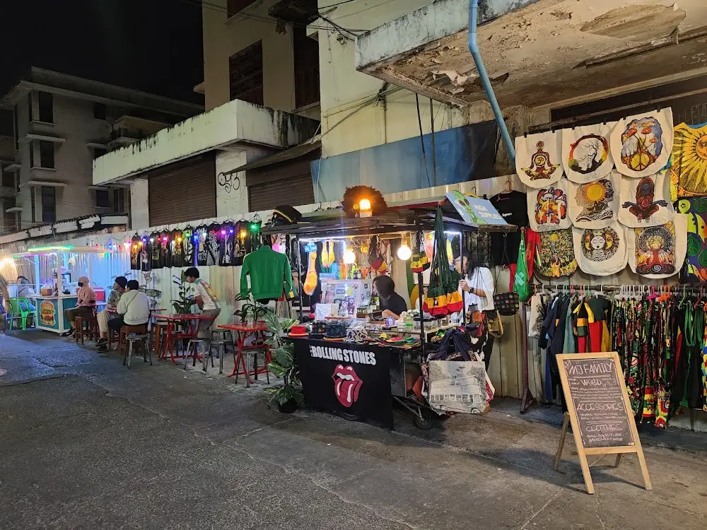 Mj.FAMILYอาหารตามสั่งเครืองดื่ม ฮาลาล Halal Food & Drink