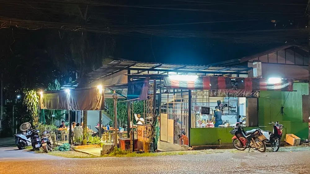 ร้านกะละห์มุสลิมฟู๊ดส์ ฮาลาล (บางม่าเหลา)
