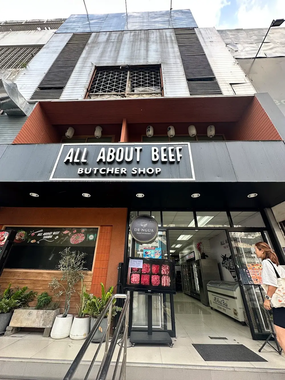 ร้านเนื้อ นัสรียาฮาลาลบีฟ สาขาใหญ่