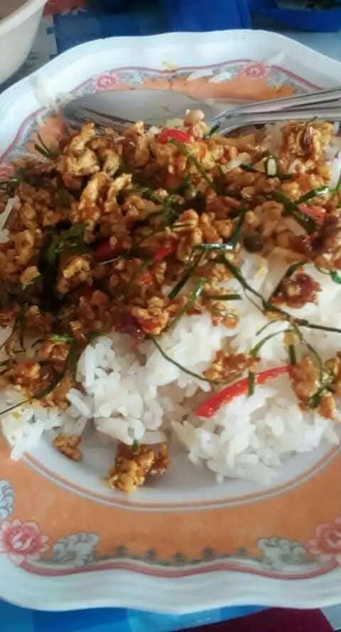 ร้านกินเส้นหมากปรกฮาลาล