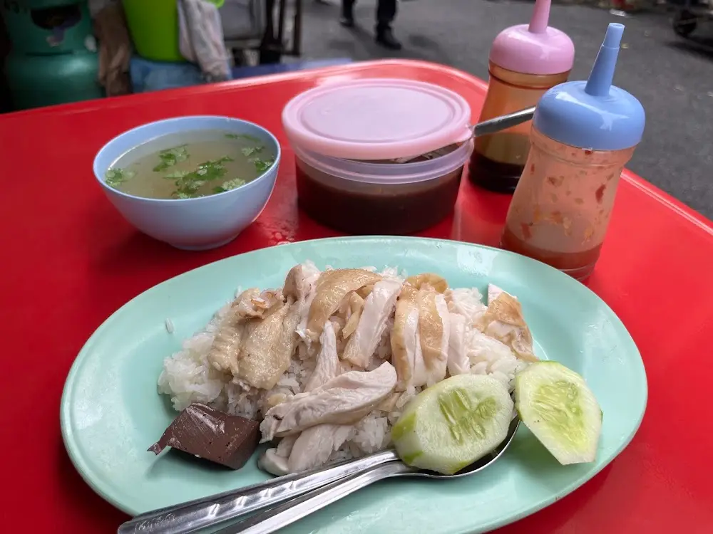 Chicken Rice - Soi Prachum Market