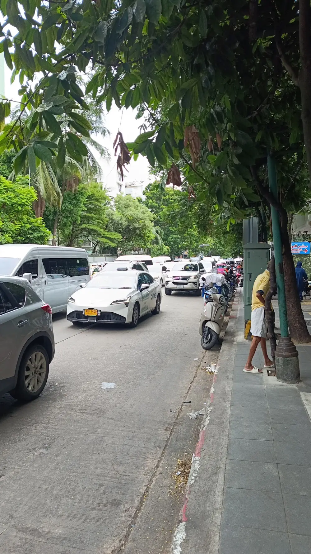 City Plaza Nana market