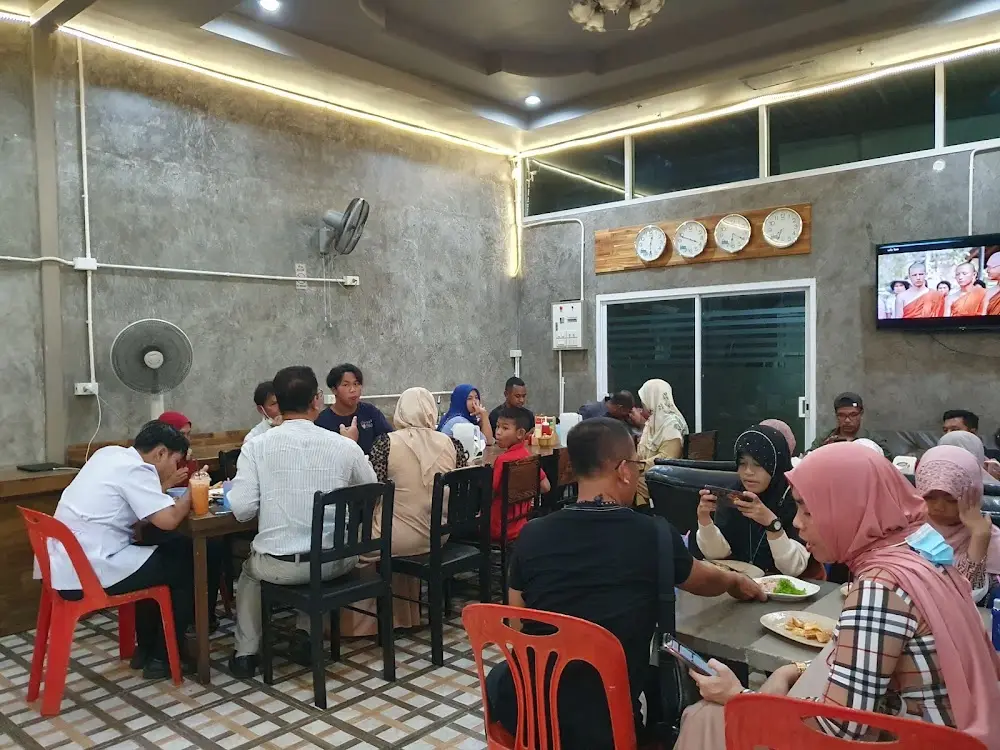 Halal Night Stalls (Selected)