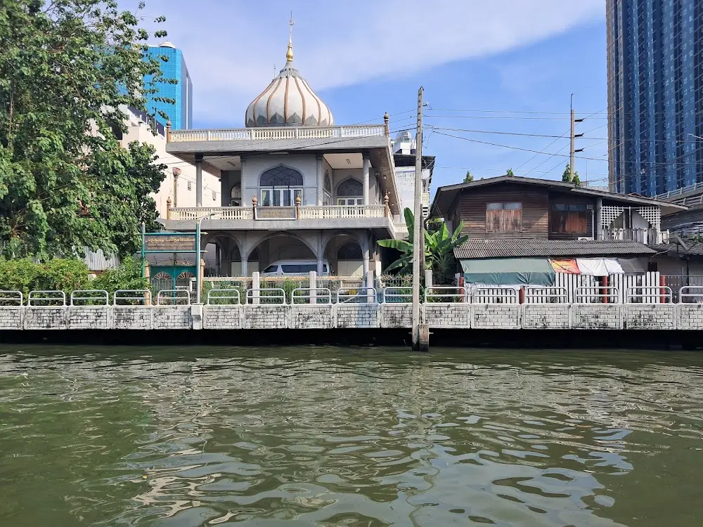 Masjid Jamiul Al-Islam (Khlong Tan)