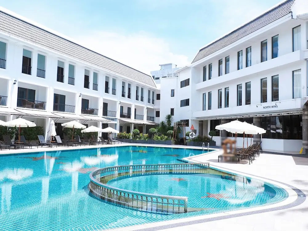Sawaddi Patong Resort & Spa