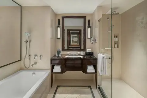 The Athenee Hotel, a Luxury Collection Hotel, Bangkok