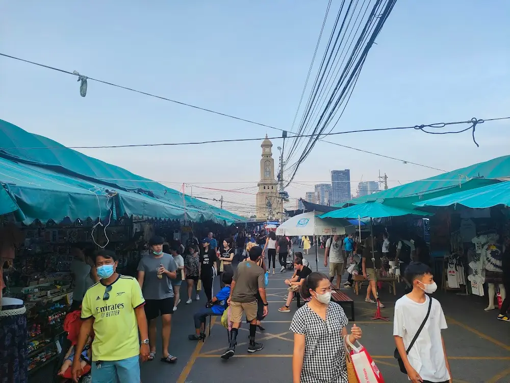 Chatuchak Market Muslim Prayer Room