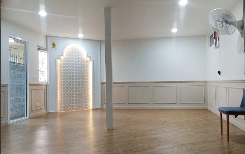 Muslim Prayer Room World Market