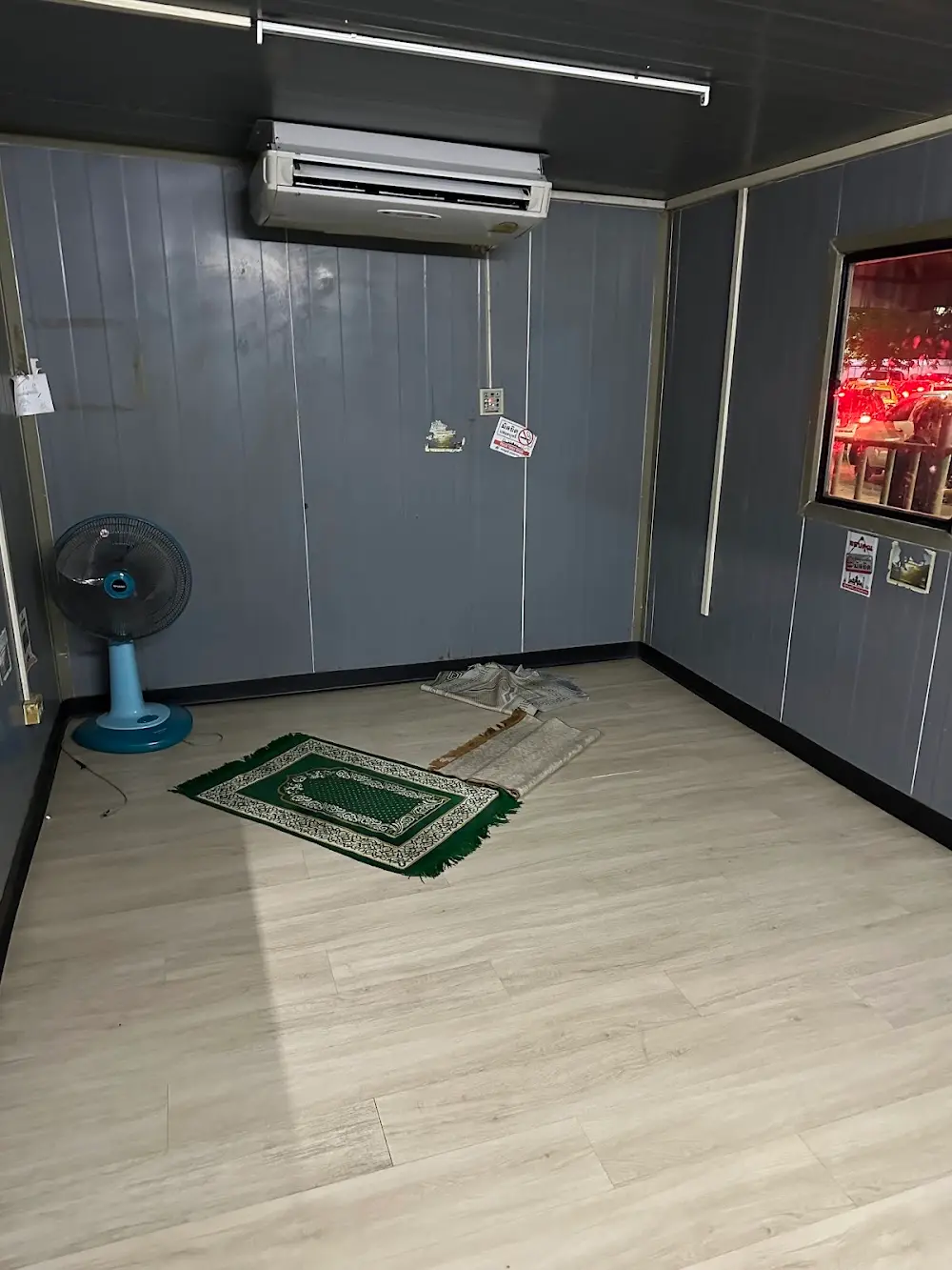Prayer Room Southern Bus Terminal (Sai Tai Mai) | ห้องละหมาด